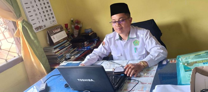 Ruslan Ajukan Surat Permohonan Seleksi Petugas Haji