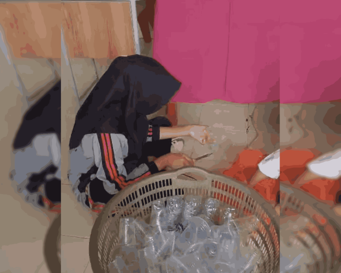 PMR SAFAMA MTsN 2 Bungo Ajak Siswa Manfaatkan Limbah Plastik Jadi Karya Bernilai Guna