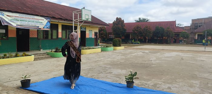 Mahasiswa IAI Yasni Meriahkan Pembukaan Acara Pesensow di MTsN 2 Bungo