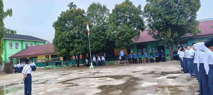 Pembinaan Karakter  MTsN 2 Bungo Ingatkan Siswa untuk Patuh pada Tata Tertib Madrasah