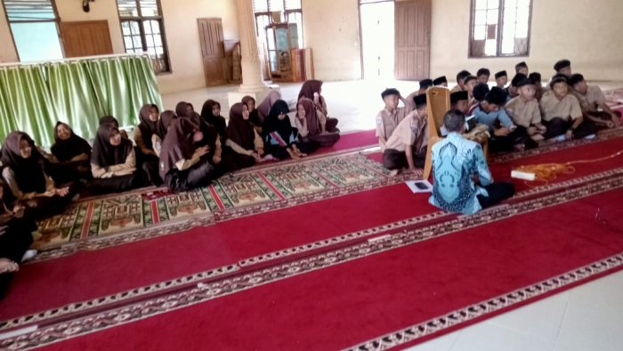 OSIM MTsN 2 Bungo Siapkan Kegiatan Bulan Bahasa OSIM MTsN 2 Bungo Siapkan Kegiatan Bulan Bahasa