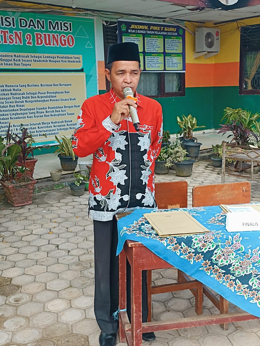SAMBUTAN KEPALA MADRASAH DAN KETUA PELAKSANA DI ACARA DEBAT CALON OSIM 