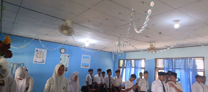 MTsN 2 Bungo Tanamkan Nasionalisme Lewat Lagu Indonesia Raya