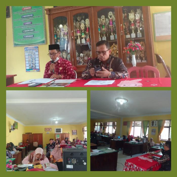 RAPAT UNTUK MENGHADAPI UJIAN PENILAIAN AKHIR SEMESTER TAHUN 2022/2023