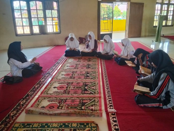 MTsN 2 Bungo Lanjutkan KBM dengan Kelas Tilawah untuk Asah Kemampuan Siswa