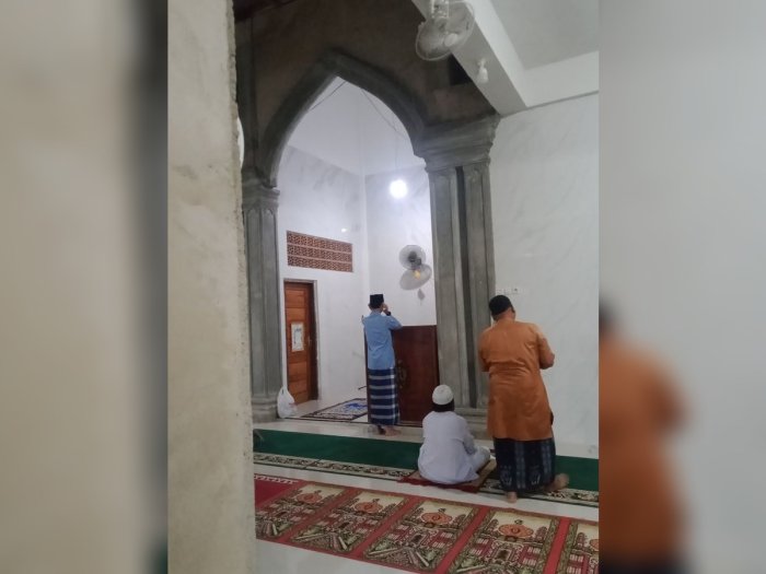 Siswa MTsN yang Mengumandangkan Azan di Masjid Baiturrahman