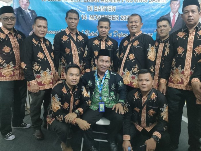 Kepala MTsN 2 Bungo Drs H Zaharudin Ikuti OMI Nasional 2025