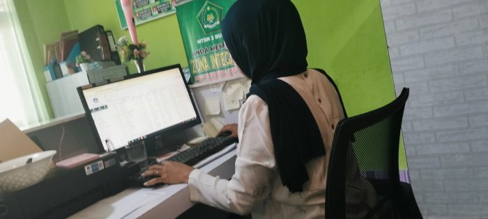 Persiapan Matang, Proktor TKA Ikuti Simulasi di MTsN 2 Bungo Persiapan Matang, Proktor TKA Ikuti Simulasi di MTsN 2 Bungo