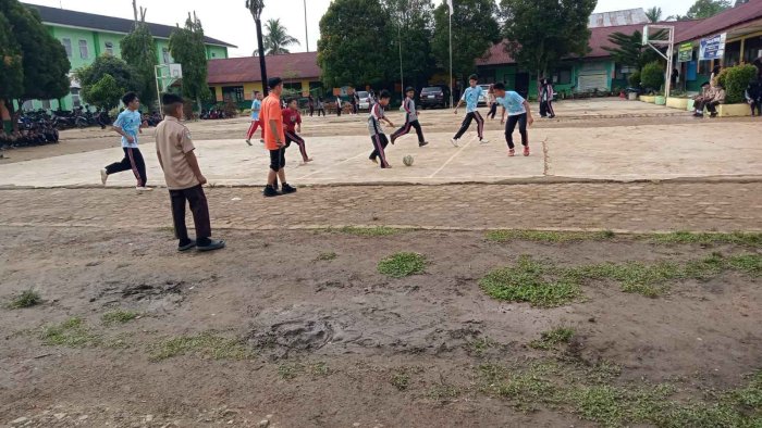 Lomba Futsal Antar Kelas Semarakkan Class Meeting MTsN 2 Bungo