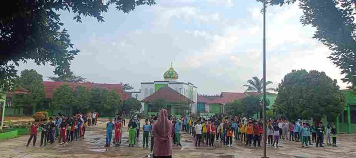 Hari Terakhir MATAMUDA MTsN 2 Bungo Diawali Apel Pagi Khidmat di Lapangan Madrasah