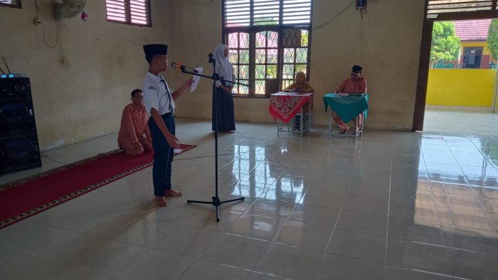 MTsN 2 Bungo Adakan Lomba Puisi Antar Kelas