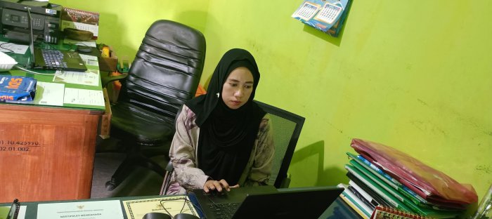 Kawal Kesiapan Data, Operator MTsN 2 Bungo Hadiri Zoom Sosialisasi Asesmen Nasional Kawal Kesiapan Data, Operator MTsN 2 Bungo Hadiri Zoom Sosialisasi Asesmen Nasional
