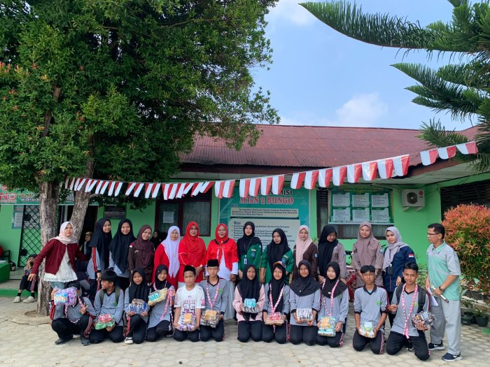 MERIAH! Usai Lomba HUT RI, MTsN 2 Bungo Gelar Acara Pembagian Hadiah Para Juara