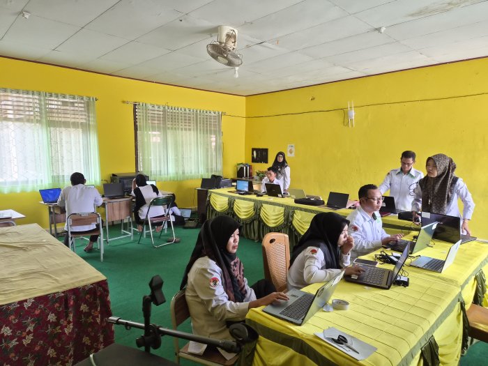Matangkan Persiapan, Panitia TKA MTsN 2 Bungo Gelar Instalasi Excam Browser 2026