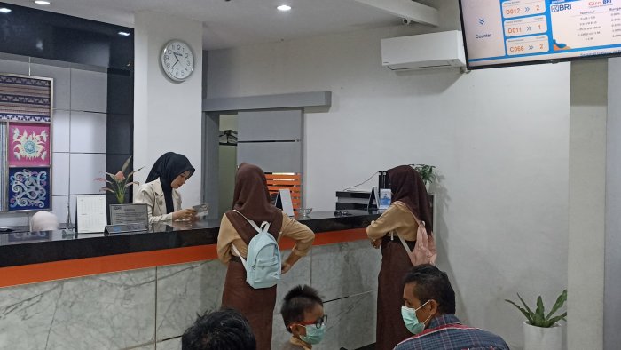 MTsN 2 Bungo Gelar Pencairan PIP Hari Kedua di BRI, Berjalan Tertib dan Lancar