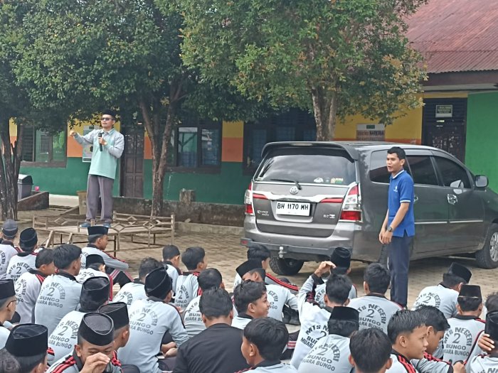 Meningkatkan Kedisiplinan di MTsN 2 Bungo