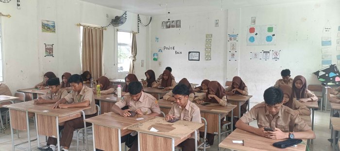 Penuh Haru dan Syukur, Hari Terakhir UM di MTsN 2 Bungo Kelas IX Berjalan Sukses Penuh Haru dan Syukur, Hari Terakhir UM di MTsN 2 Bungo Kelas IX Berjalan Sukses