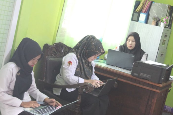 MTsN 2 Bungo Segera Lakukan Pemutakhiran Data Mandiri di SIASN MTsN 2 Bungo Segera Lakukan Pemutakhiran Data Mandiri di SIASN