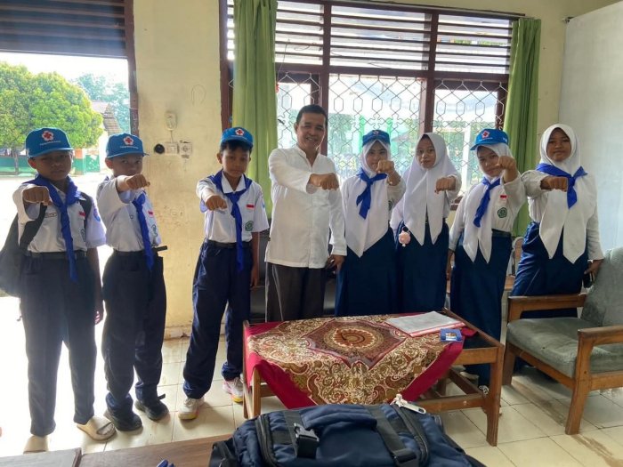 MTsN 2 Bungo Lepas Peserta MAPABA II ke MTsN 5