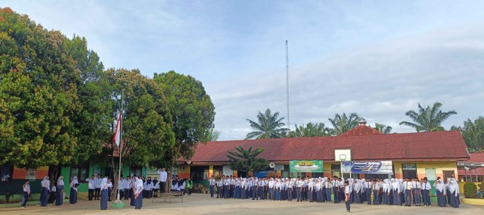 Penghormatan kepada Sang Merah Putih, Bukti Cinta Tanah Air di MTsN 2 Bungo