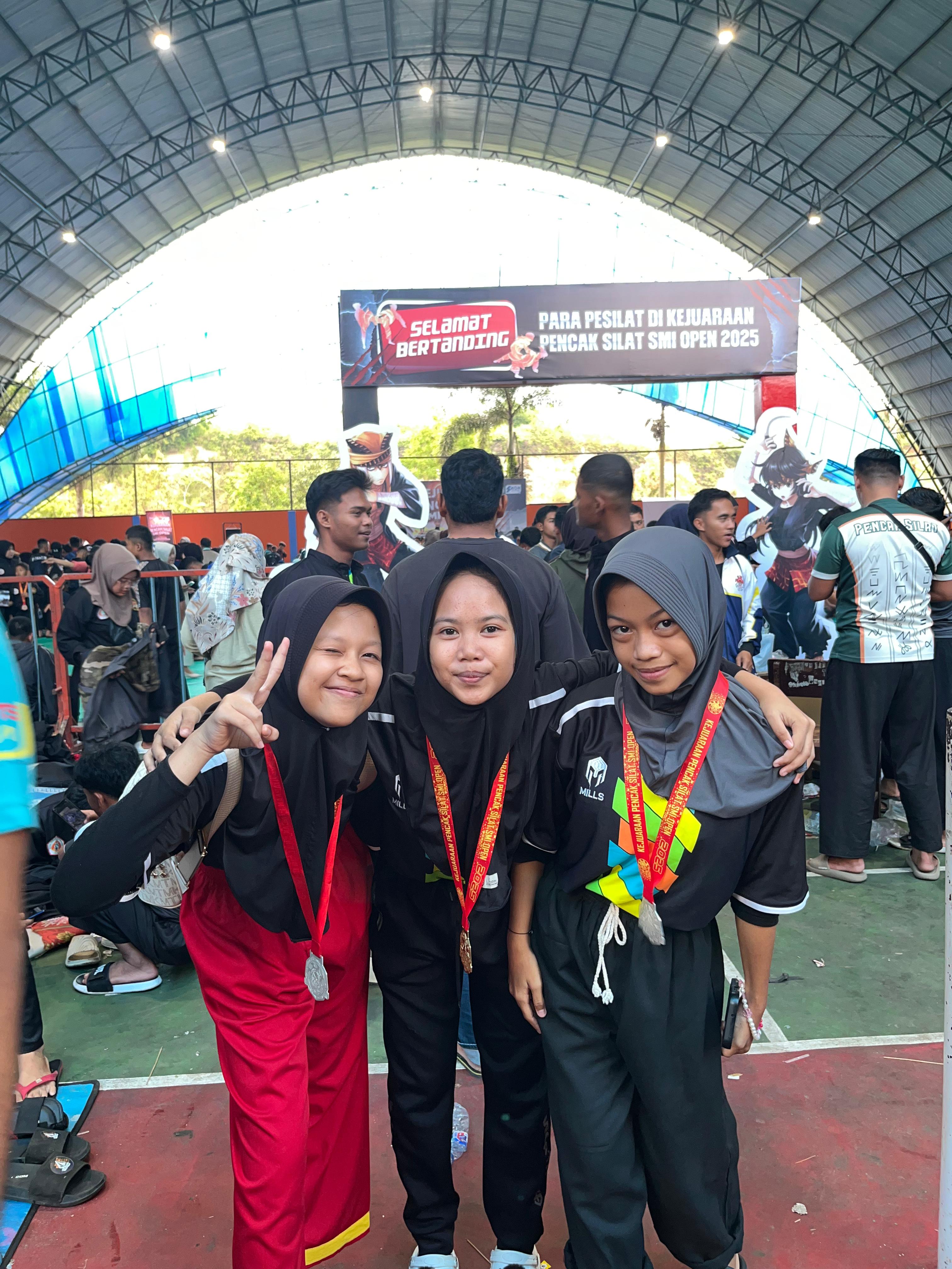 LAGI DAN LAGI SISWA MTsN 2 BUNGO BERHASIL RAIH KEJUARAAN DALAM EVEN SILAT 