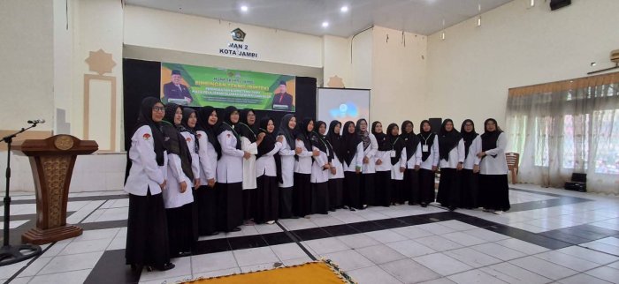 Kepala MTsN 2 Bungo Menugaskan Guru Ikuti Bimtek Peningkatan Kompetensi SKI Kepala MTsN 2 Bungo Menugaskan Guru Ikuti Bimtek Peningkatan Kompetensi SKI