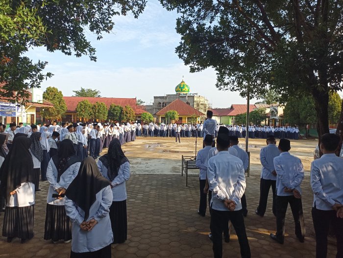 Semangat Siswa Mengiringi Pembukaan ASAS 2025 di Lapangan Madrasah