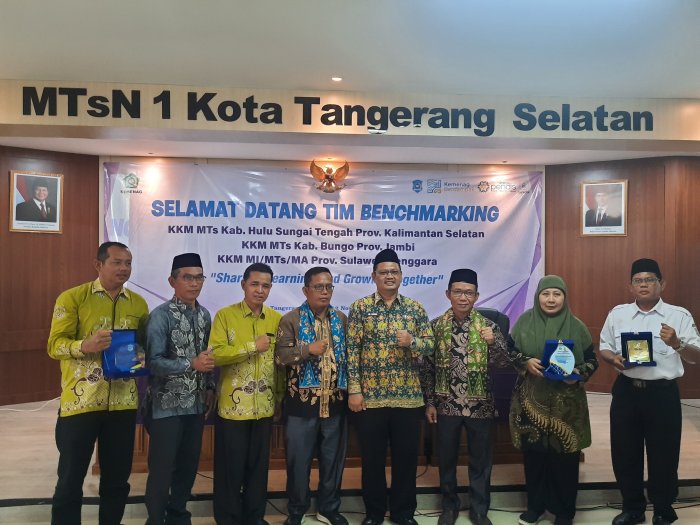MTsN 2 Bungo Ikuti Benchmarking Madrasah di Tangerang Selatan