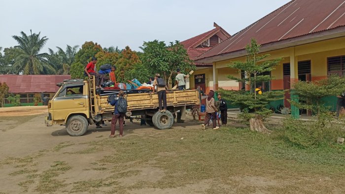 Anggota Pramuka MTsN 2 Bungo Pulang Selamat Usai Jambore Anggota Pramuka MTsN 2 Bungo Pulang Selamat Usai Jambore