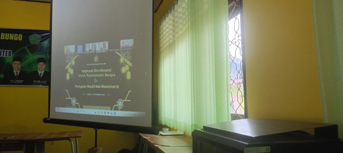 MTsN 2 Bungo Ikuti Istigasah dan Maulid Nabi Daring