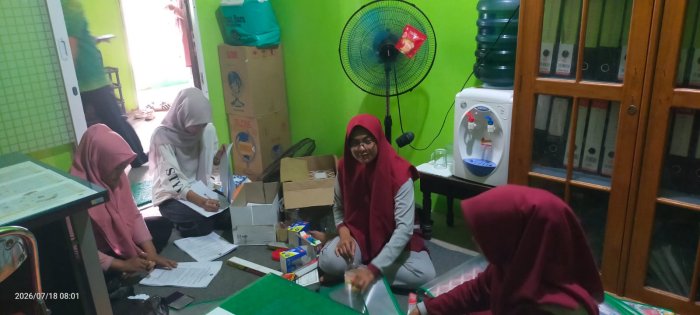 Gebrakan Awal Tahun Ajaran Baru, MTsN 2 Bungo Lengkapi ATK dan Perangkat Mengajar Semua Guru