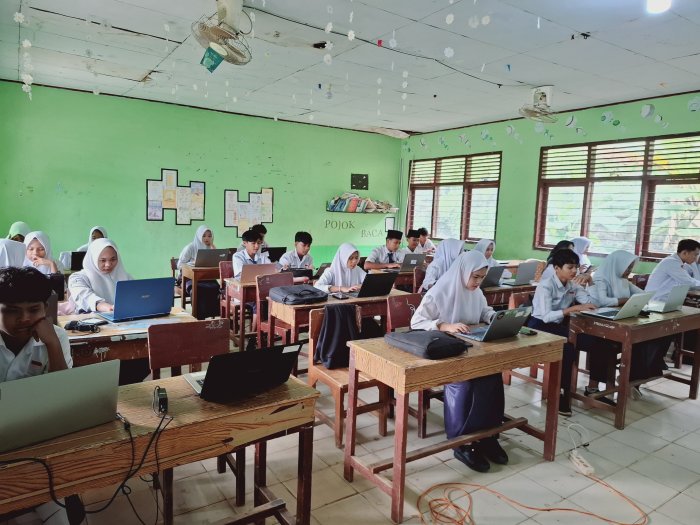 Sempat Tertunda, Pengulangan Ujian TKA Sesi Pertama Hari Ini Berjalan Sukses dan Lancar