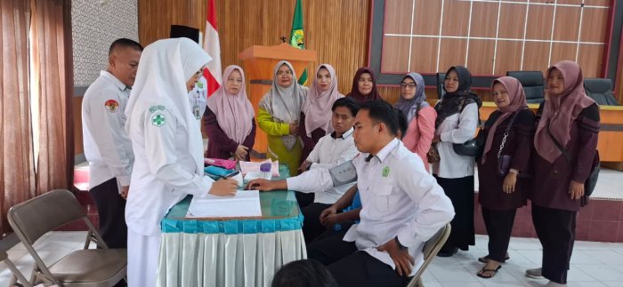 Madrasah Tsanawiyah Negeri (MTsN) 2 Bungo Turut Sukseskan Gerakan Donor Darah IGRA