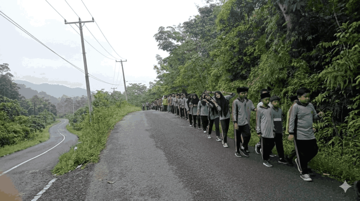 Segarkan Fisik dan Pikiran Jelang Ujian, Keluarga Besar MTsN 2 Bungo Sukses Gelar Jalan Sehat Bersama