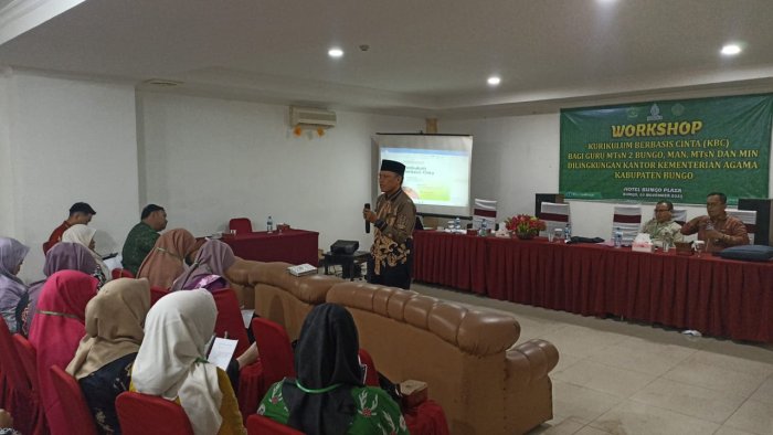 Paparkan Kurikulum Berbasis Cinta di MTsN 2 Bungo