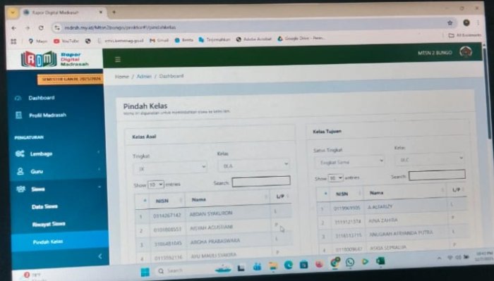 Operator MTsN 2 Bungo Lembur Sinkronkan Data EMIS ke RDM