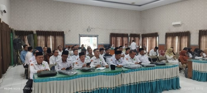 Menuju Madrasah Lebih Maju, Kepala MTsN 2 Bungo Hadir dalam Sosialisasi Revitalisasi