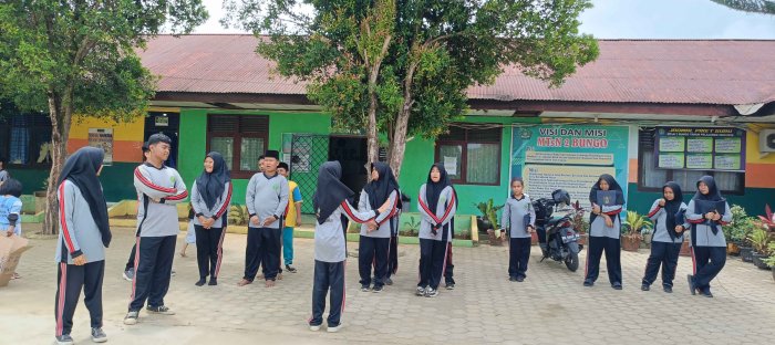 Menuju Petugas Upacara yang Tangguh, VII F Intensifkan Latihan Perdana