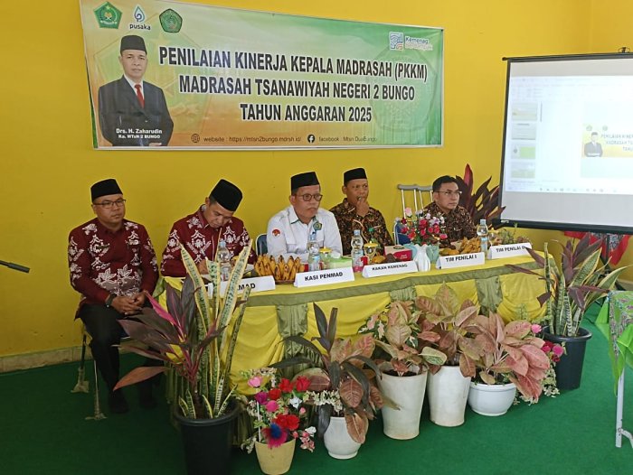 MTsN 2 Bungo Laksanakan Penilaian Kinerja Kepala Madrasah Tahun 2025