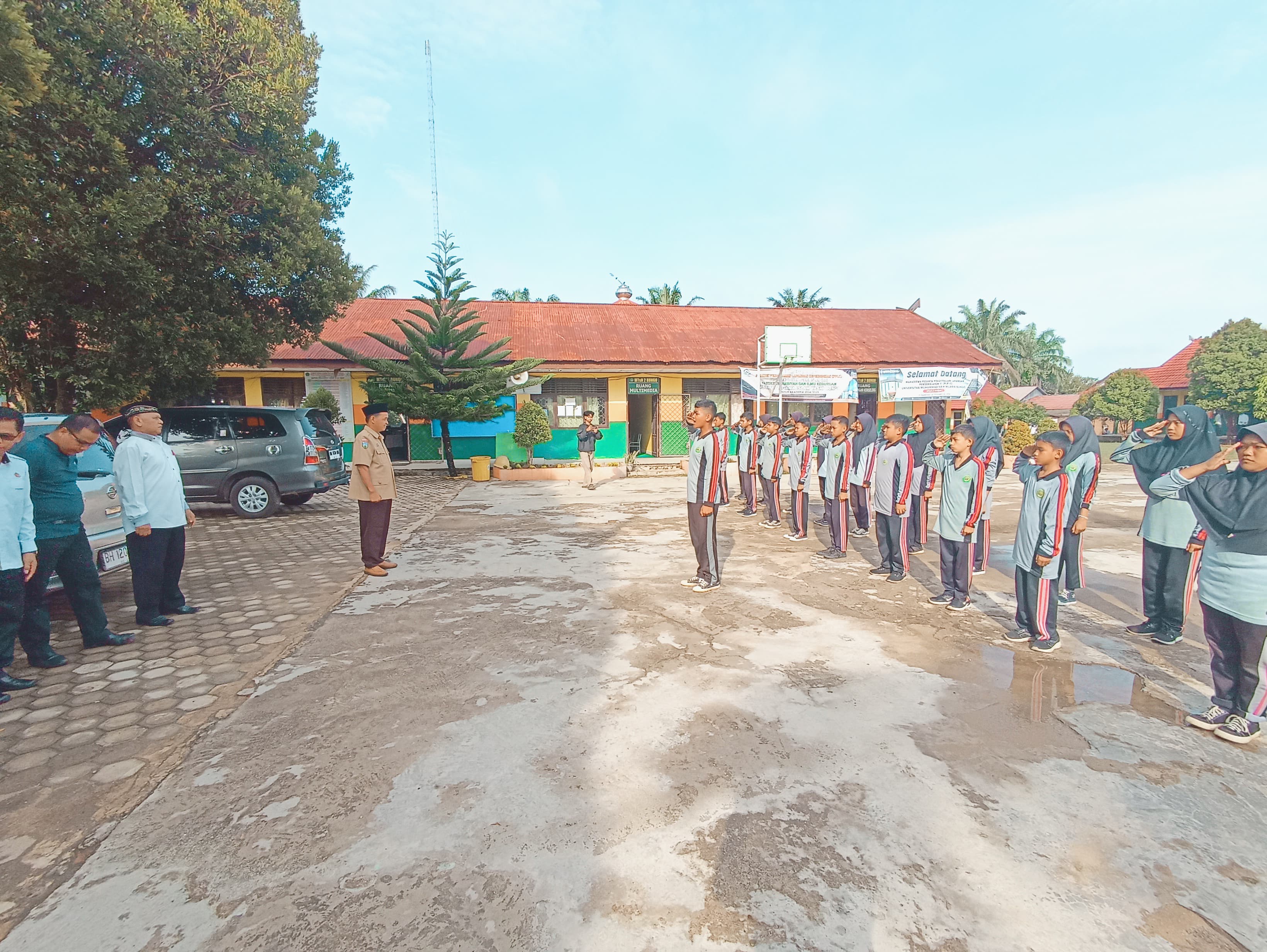 PELEPSAN ANGGOTA PRAMUKA MENGIKUTI PERKEMAHAN PERATA DI KWARCAB BUNGO 