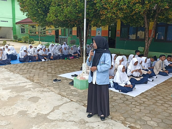 MTsN 2 Bungo Lepas Mahasiswa PPLK IAI Yasni Bungo