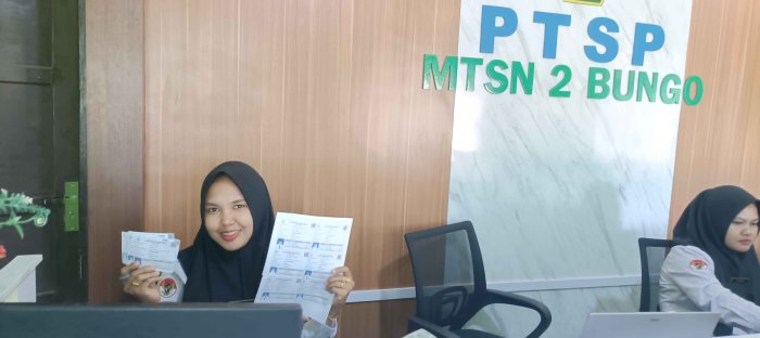 MTsN 2 Bungo Matangkan Persiapan TKA 2026: Kartu Ujian Dibagikan, Gladi Bersih Digelar Besok