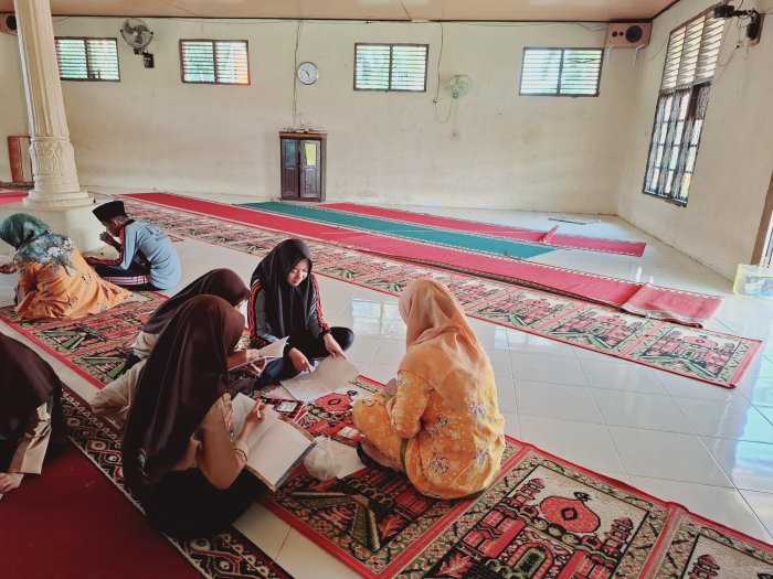 Siswa MTsN 2 Bungo Intensif Persiapan OMI Sains 2025