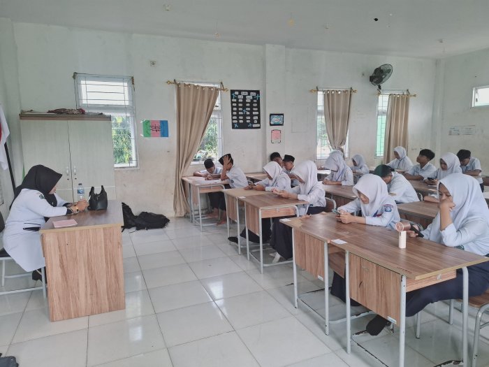 Memasuki Hari Kedua ASAS Semester Genap, Siswa MTsN 2 Bungo Tampil Makin Kompak dan Fokus Hadapi Ujian Android