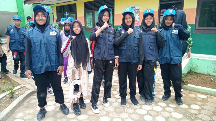 PMR MTsN 2 Bungo Laksanakan Simulasi dan Pengukuhan Anggota Baru