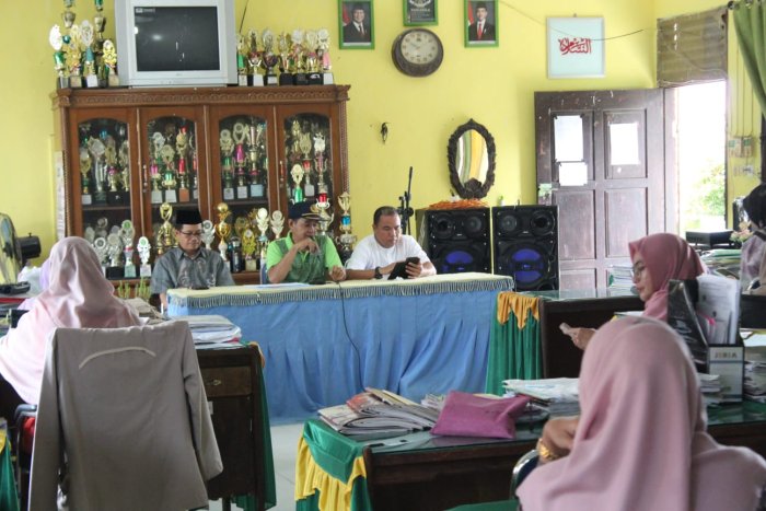 Optimalkan Layanan Ramadhan dan Persiapan Idul Fitri, MTsN 2 Bungo Gelar Rapat Koordinasi Strategis