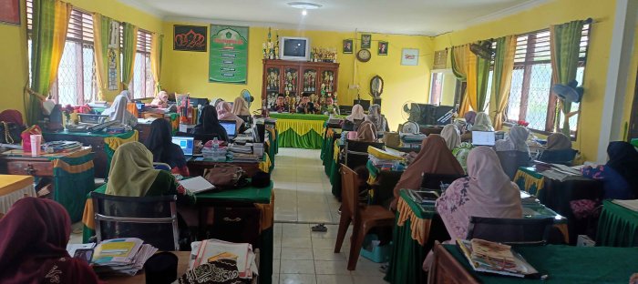 Persiapan Matang, MTsN 2 Bungo Siap Gelar Wisuda Tahfidz dan Perpisahan Kelas IX pada Akhir April Mendatang Persiapan Matang, MTsN 2 Bungo Siap Gelar Wisuda Tahfidz dan Perpisahan Kelas IX pada Akhir April Mendatang