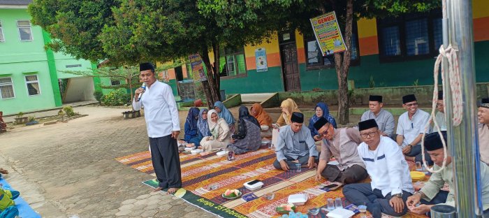 Sambut Ramadan 1447 H, MTsN 2 Bungo Siap Sukseskan Gerakan Bersama (Geber) Bersih-Bersih Masjid 2026