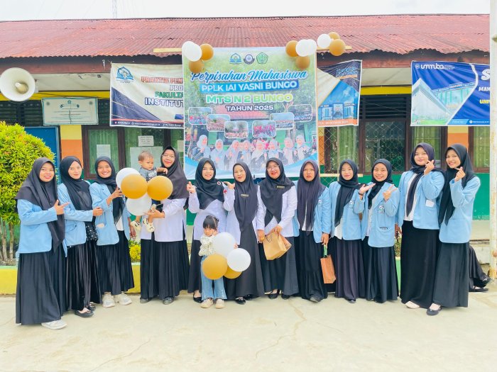 MTsN 2 Bungo Akhiri PPLK IAI Yasni dengan Foto Bersama
