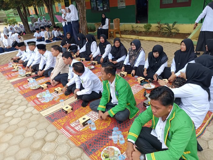 MTsN 2 Bungo Selenggarakan Perpisahan Penuh Haru dan Kebersamaan